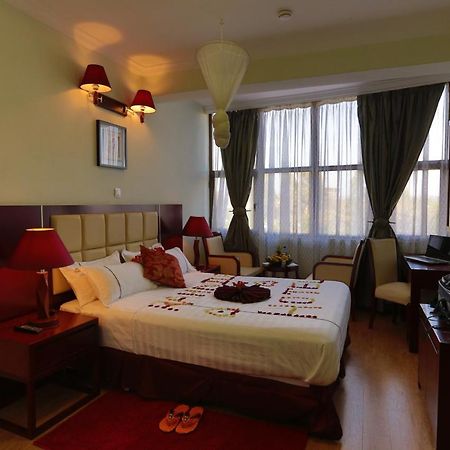 بحر دار Rahnile Hotel المظهر الخارجي الصورة