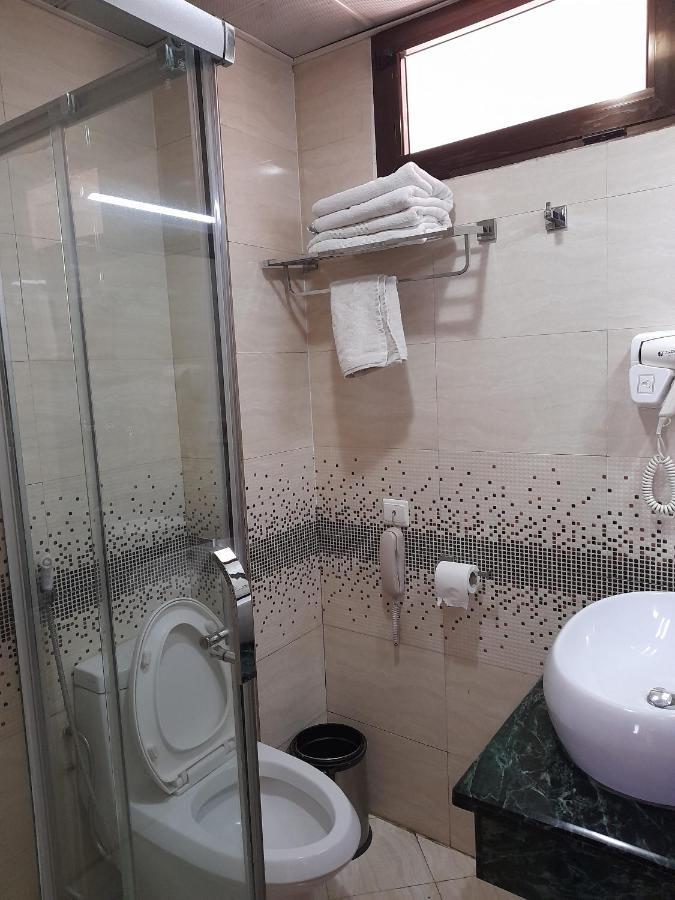 بحر دار Rahnile Hotel المظهر الخارجي الصورة