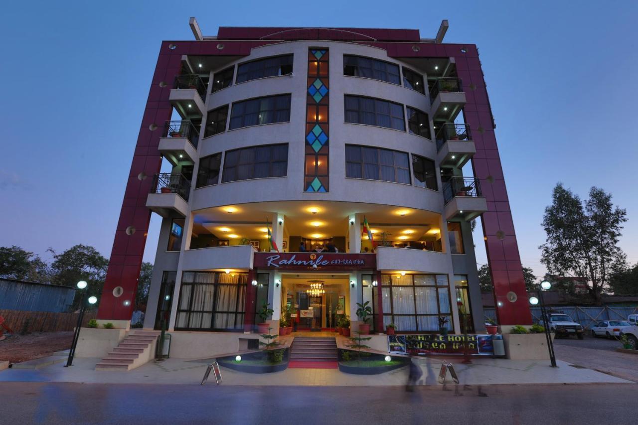 بحر دار Rahnile Hotel المظهر الخارجي الصورة